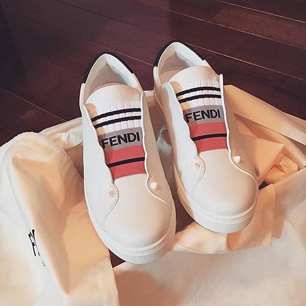 Fendi slip on sneakers13