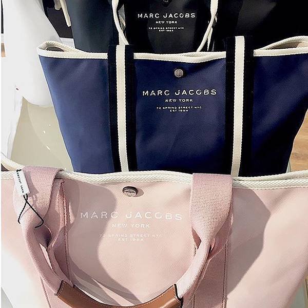 MARC JACOBS tote12