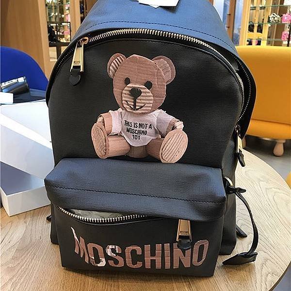 Moschino Backpack3