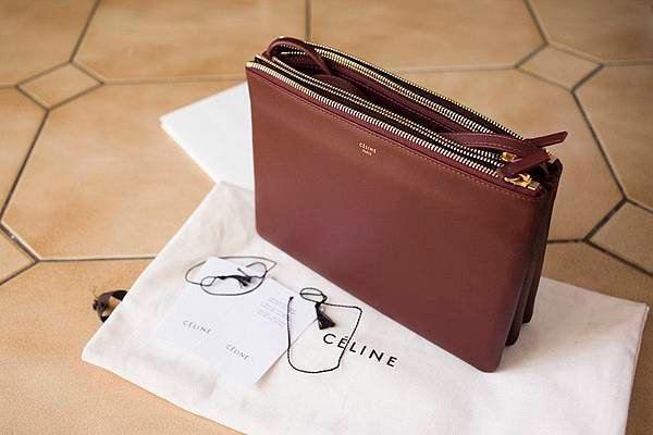 Celine large trio bag burgundy2