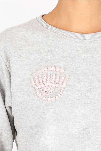 chiara-ferragni_flirting pearl sweatshirt3