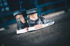 ADIDAS ORIGINALS NMD R2 6