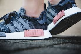 ADIDAS ORIGINALS NMD R2 7