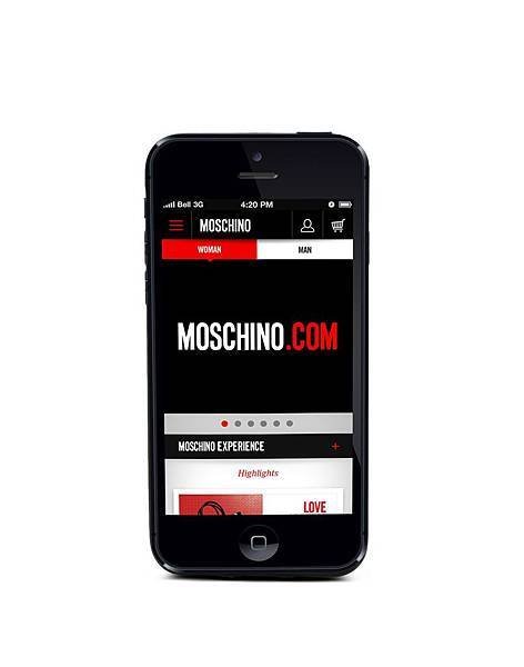 Moschino ipone2-1