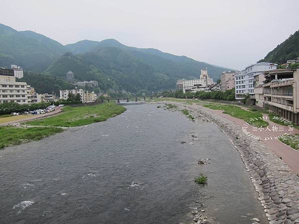 6107-飛驒川