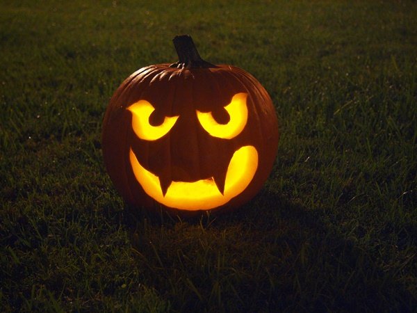 Make-a-Halloween-Pumpkin-Step-9.jpg