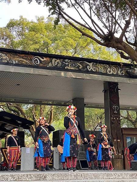 台灣全人中山新城關懷據點長者與烏克麗麗樂團一日遊