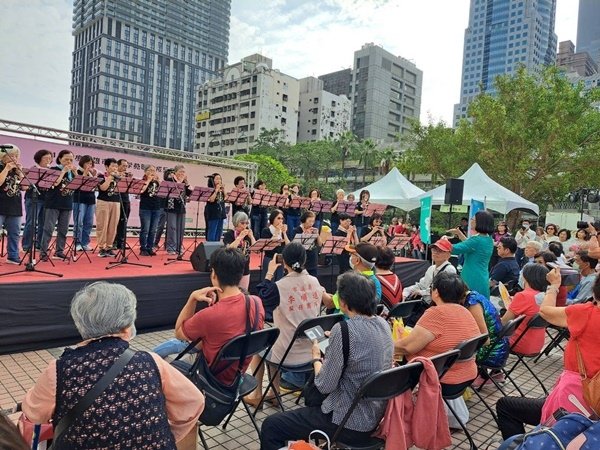 高雄市四維、鳳山長青學苑聯合成果展