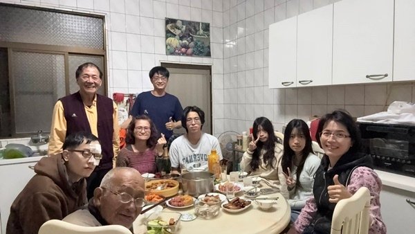 圍爐年夜飯