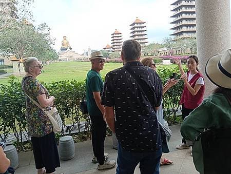 紐西蘭國際友誼團遊高屏舊鐵橋溼地公園、衛武營、佛陀營紀念館巡