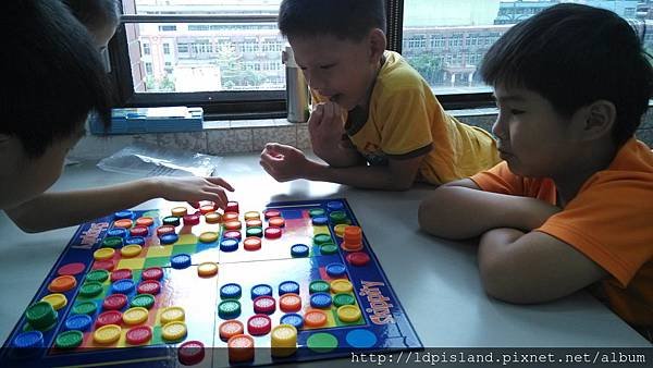 104.07.23 第三堂 格格不入、跳跳棋