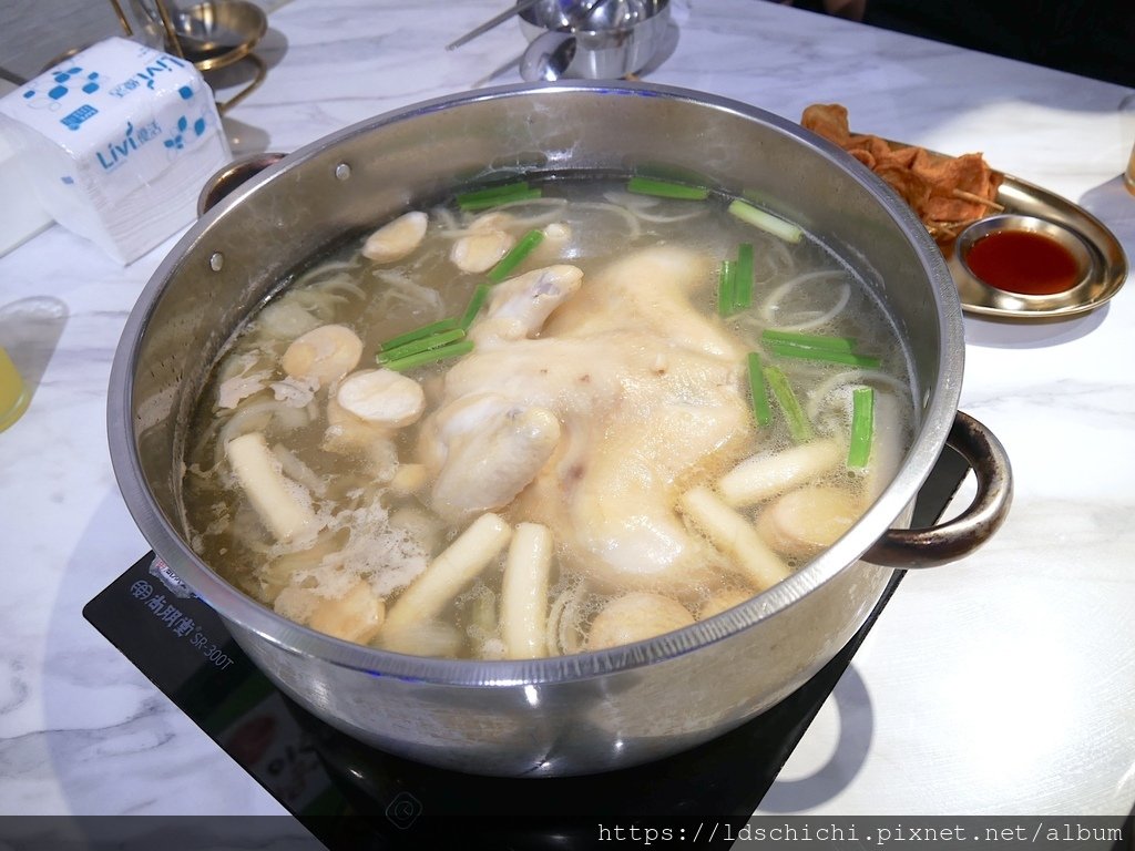 【新北美食】新北土城韓式料理推薦『初-創始店 韓式鍋物料理』