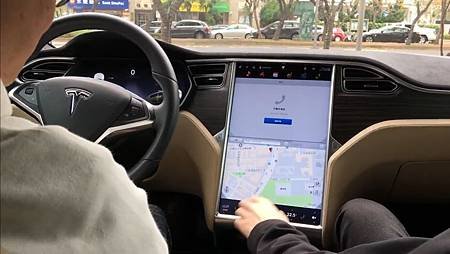 Uber TESLA 特斯拉 H.K._170418_0042.jpg