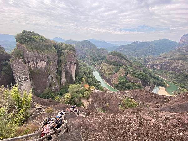 20231025 小三通八閩山海遊08：武夷山，天遊峰（AA