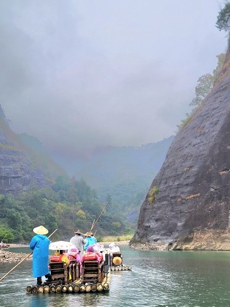 20231026 小三通八閩山海遊10：武夷山，九曲溪竹筏漂