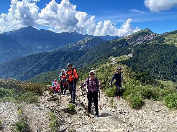 20240824 合歡北峰秘境行：台灣池、俯瞰環山部落、小溪