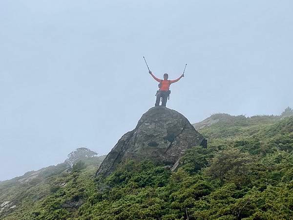 20240824 合歡北峰秘境行：台灣池、俯瞰環山部落、小溪