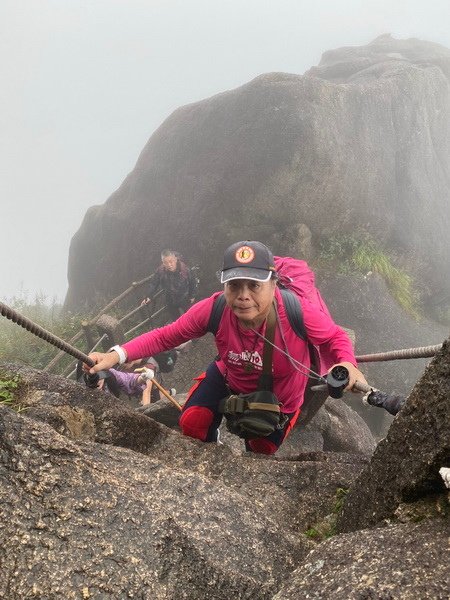 20240927 拿捏黃山徒步行（下）A進B出天都峰