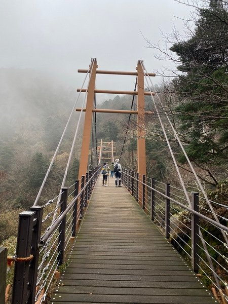 20241122 韓國最高峰漢拏山，觀音寺上，城板岳下