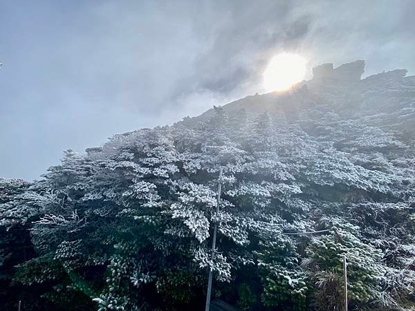 20241122 韓國最高峰漢拏山，觀音寺上，城板岳下