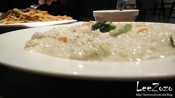 義汁小豬 (2).jpg