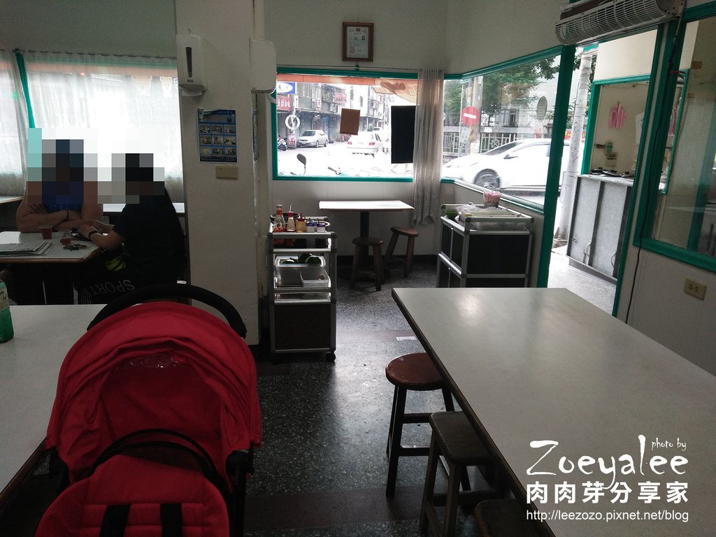 興仁牛肉麵 (4).jpg