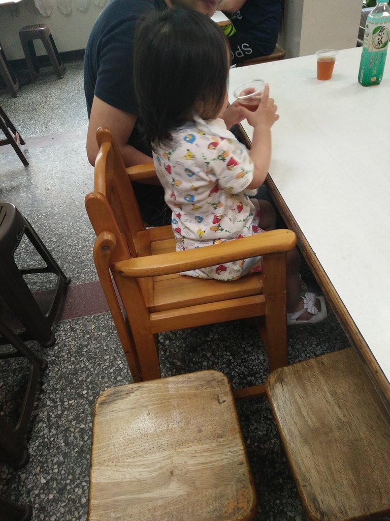 【桃園|內壢 】(近元智大學)興仁牛肉麵 |便宜好吃的便當只