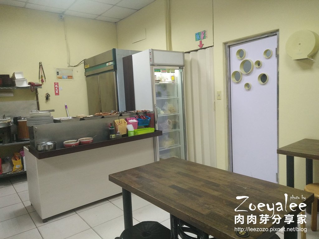 呷飽飽小吃店 (4).jpg