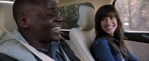 get-out-allison-williams-daniel-kaluuya-1488144786-1024x422