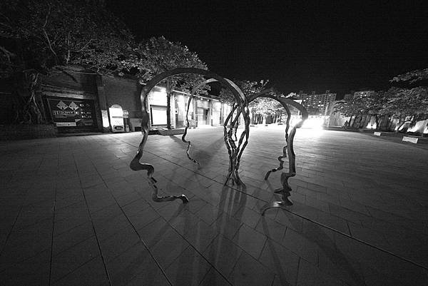 高雄駁二藝術特區Leica M-Monochrom Typ 246 夜之漫遊