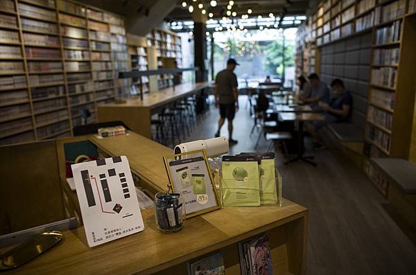 高雄Booking漫畫書店攝影探訪