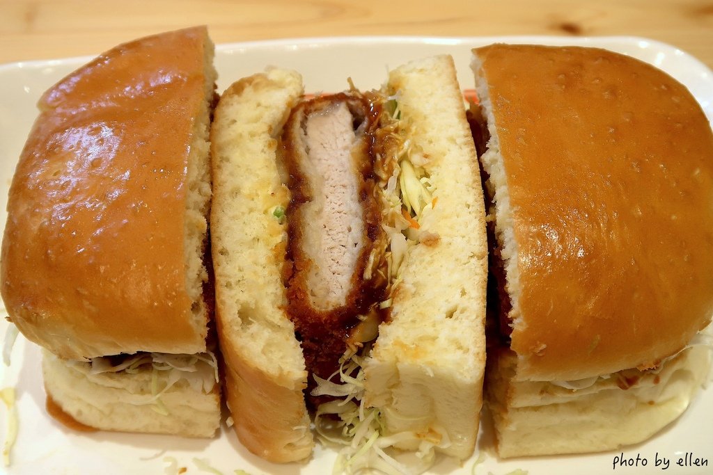 客美多咖啡 Komeda’s Coffee 桃園藝文店