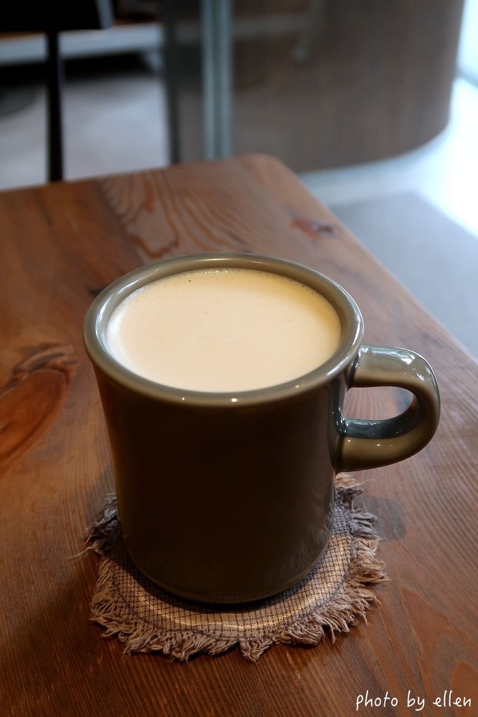 Coffee Stand Up 立良