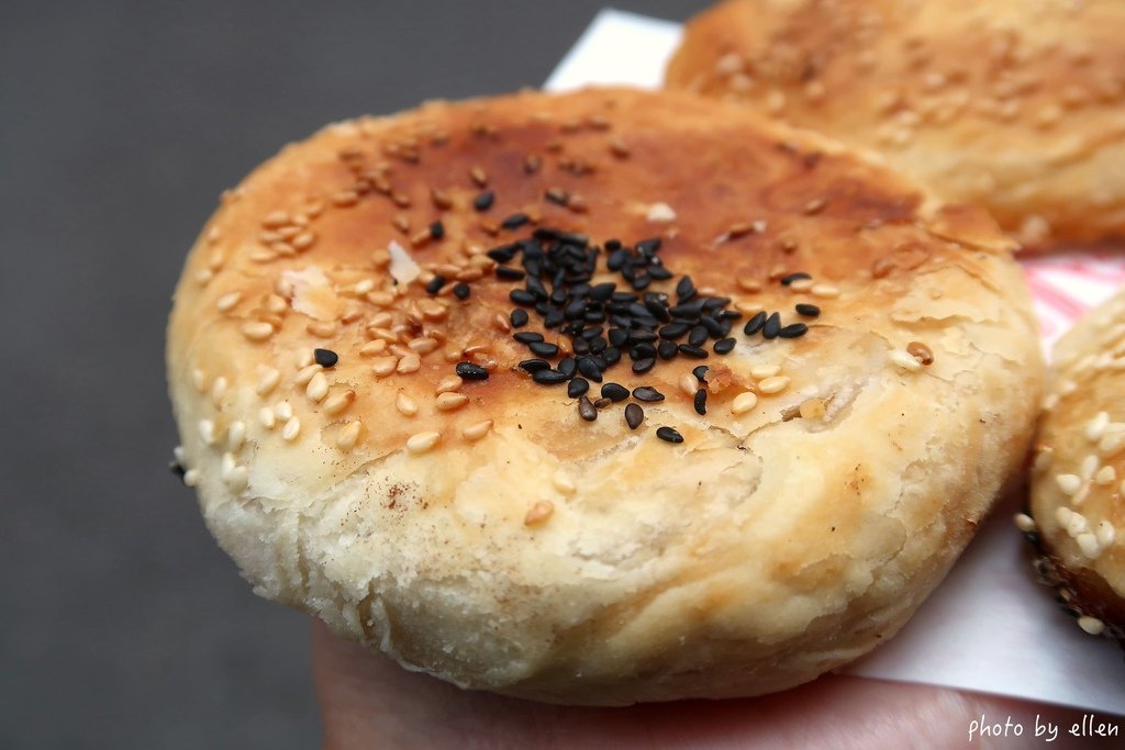 上海阿英烤燒餅 高雄漢神百貨附近