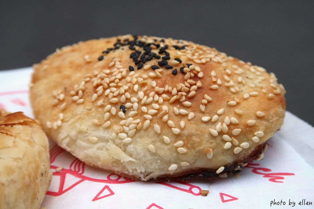 上海阿英烤燒餅 高雄漢神百貨附近