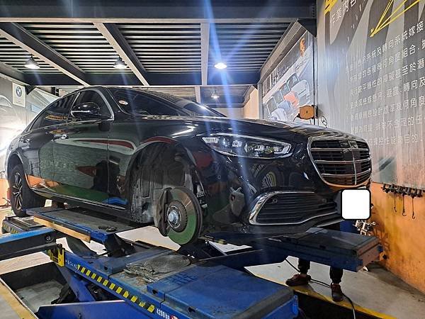 BENZ - W223 / 底盤 煞車 . 周邊健檢整修