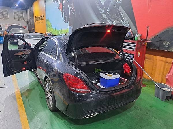 BENZ - W205 / 車輛周邊 . 健檢整修