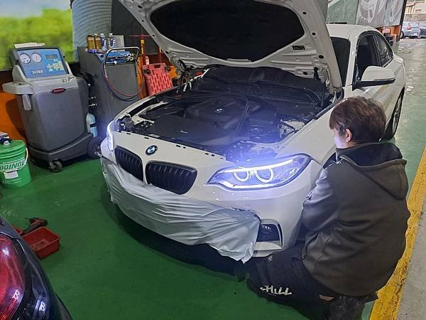 BMW - F22 / 車輛周邊燈光 . 健檢整修更新