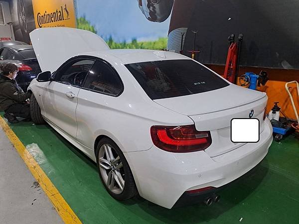BMW - F22 / 車輛周邊燈光 . 健檢整修更新