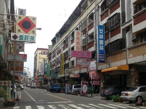 青島路透店,青島路透天,北區透店,青島路透天店面,青島路店面,青島路透店,青島路透天