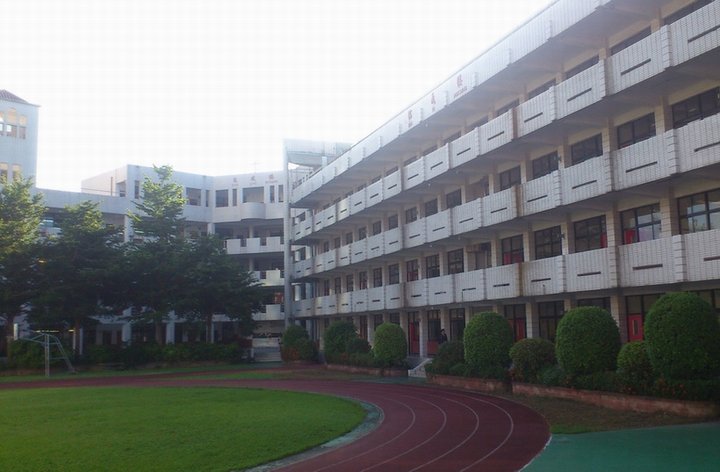 2013081102