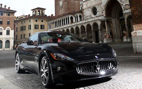 maserati_granturismo_s_press_images_7.jpg