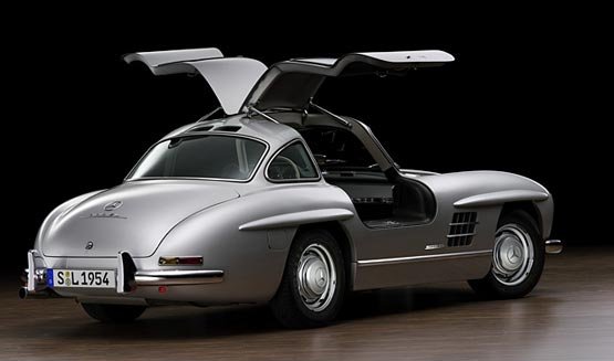 gullwing_300sl_replica_04_s.jpg