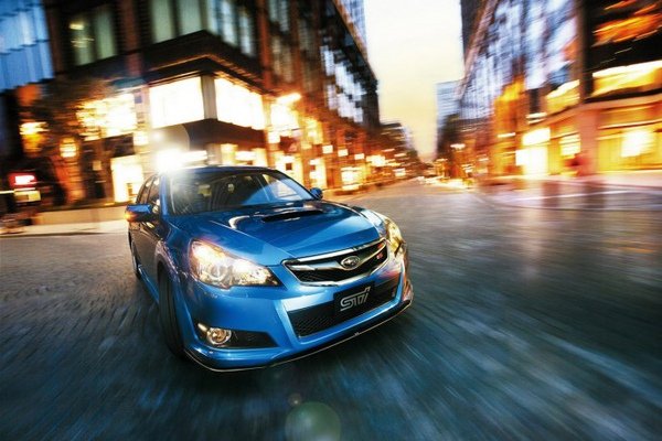 Subaru-Legacy-b4-25gt-ts-main-690x460.jpg
