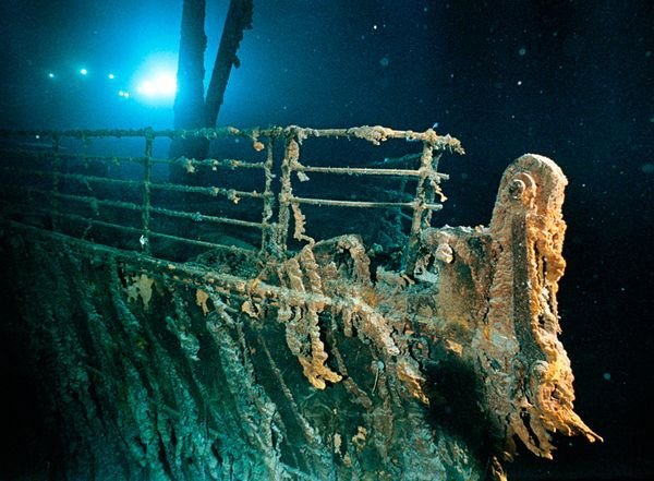 titanic-wreck-condition-degrading_24172_600x450.jpg