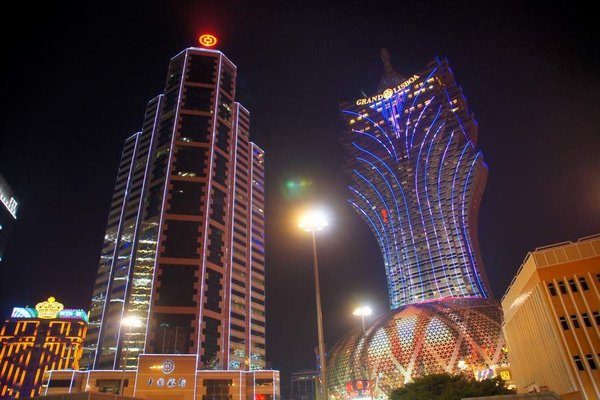 奧45夜景.JPG