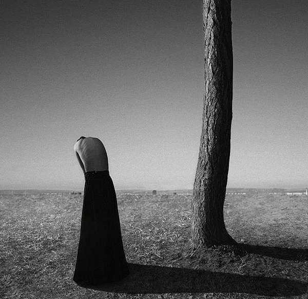 Self-Portraits-Noell-S-Oszvald-6