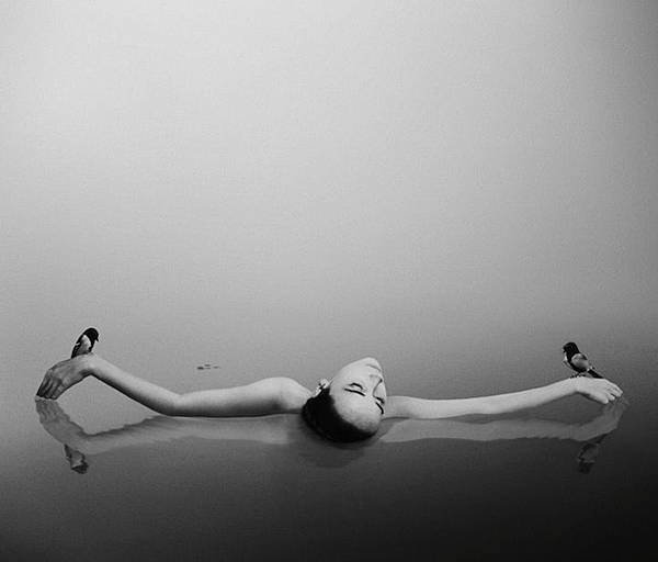 Self-Portraits-Noell-S-Oszvald-9