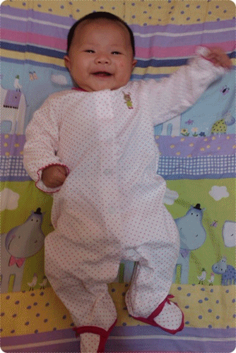 GIF-Gigi跳ballet...好動啊！