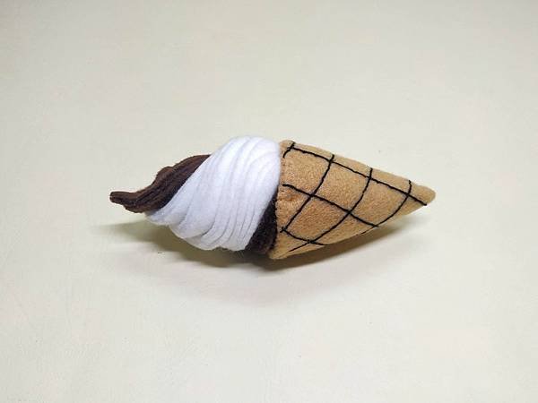 不織布 - 雙色霜淇淋 + 教學